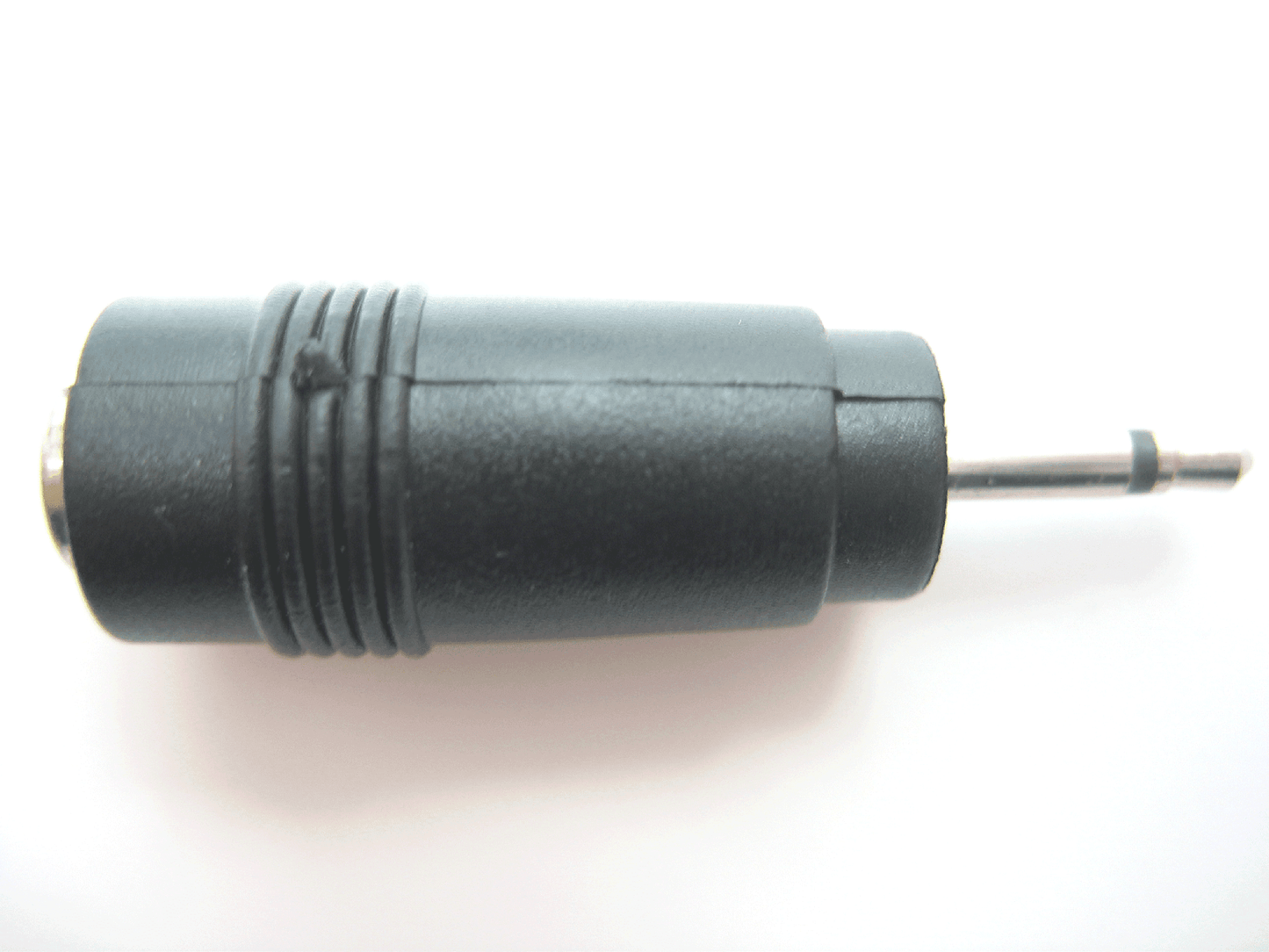 2.1mm x 5.5mm to 2.5mm Male Audio DC Power Plug Adaptor
