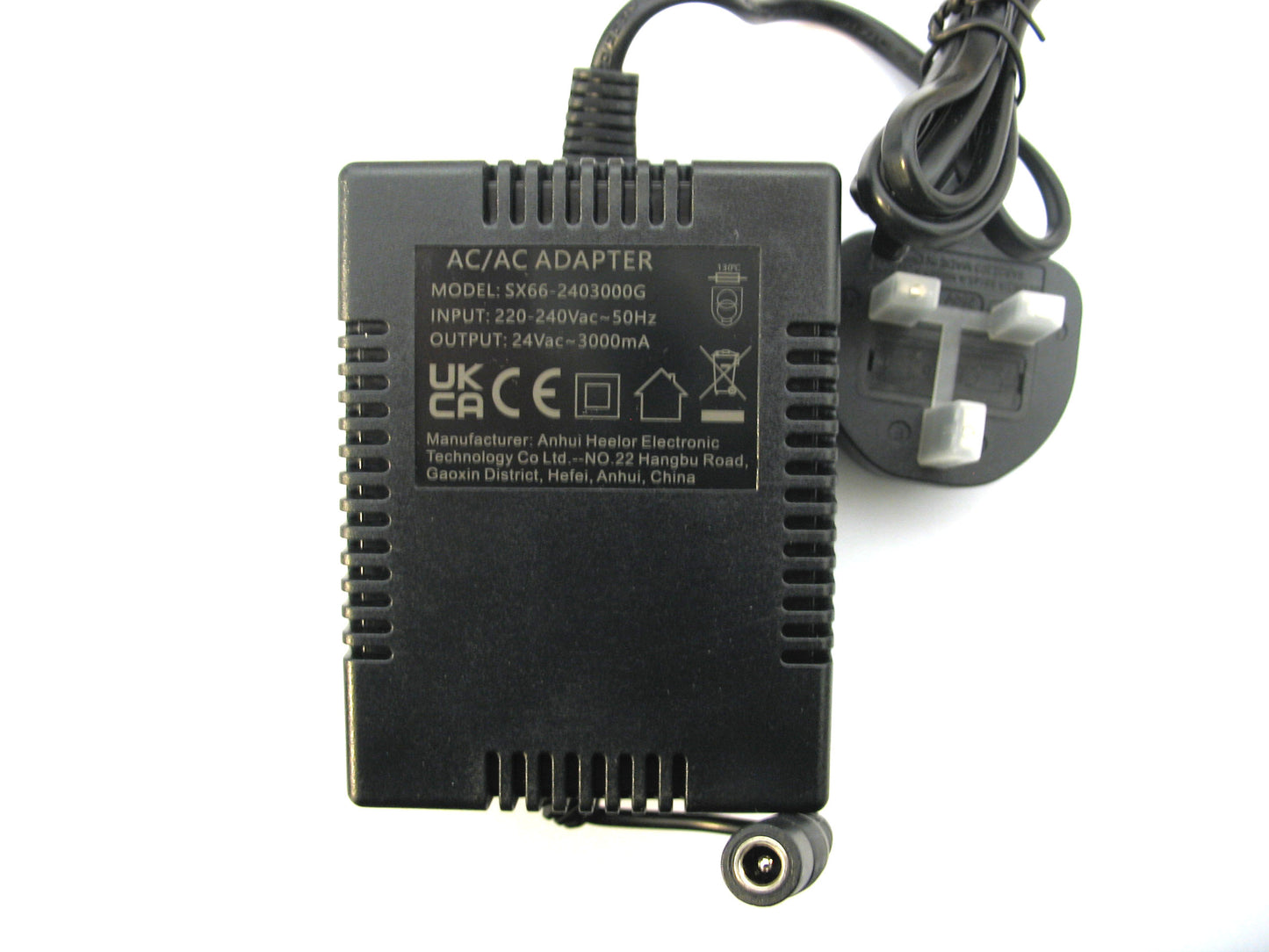 3000ma (3a) 24v AC/AC (AC Output) Power Adaptor With Built In Socket